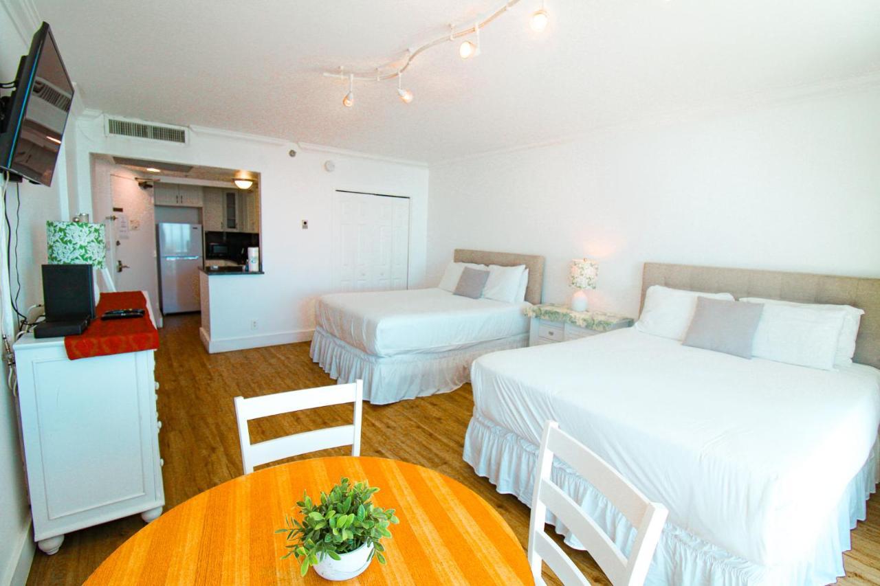 Castle 1029 Balcony Studio With Ocean View, Pool, Tennis And Free Parking マイアミビーチ エクステリア 写真