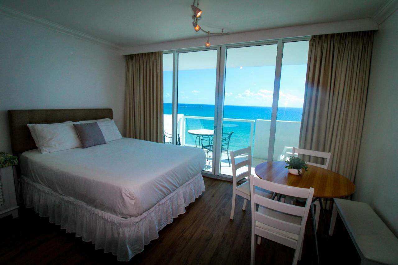 Castle 1029 Balcony Studio With Ocean View, Pool, Tennis And Free Parking マイアミビーチ エクステリア 写真